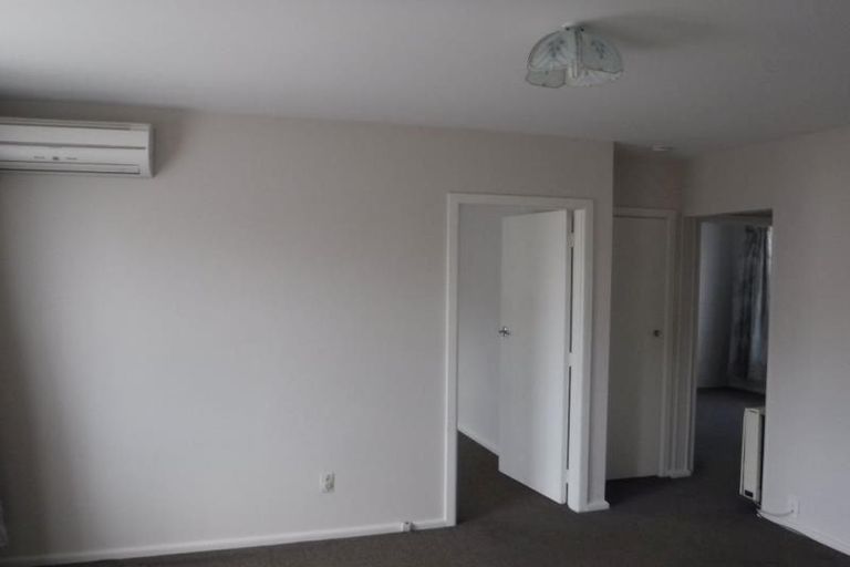 Photo of property in 2/79 Champion Street, Edgeware, Christchurch, 8013