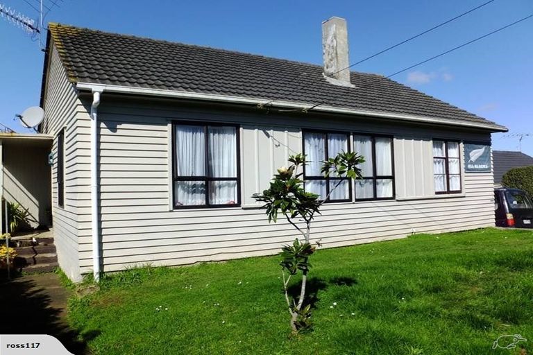 Photo of property in 103 Paihia Road, One Tree Hill, Auckland, 1061