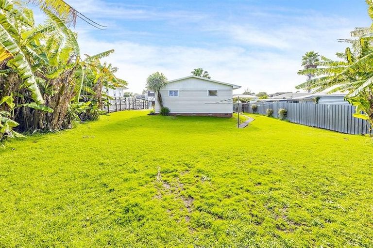 Photo of property in 43 Mckinstry Avenue, Mangere East, Auckland, 2024