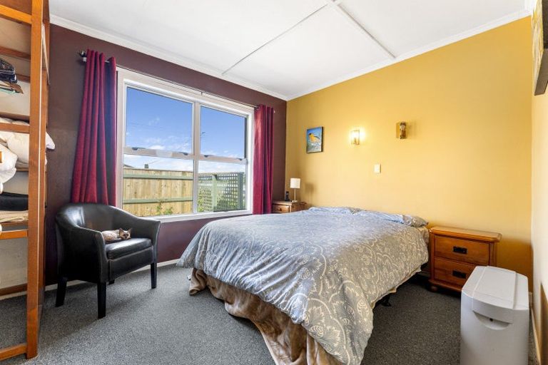 Photo of property in 29 Raukawa Street, Himatangi Beach, Foxton, 4891