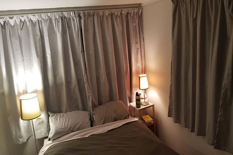 Photo of property in 32 Allen Terrace, Tawa, Wellington, 5028