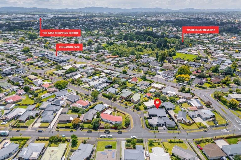 Photo of property in 2/2 English Street, Saint Andrews, Hamilton, 3200