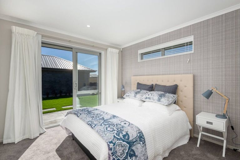 Photo of property in 10 Piwakawaka Place, Leeston, 7632