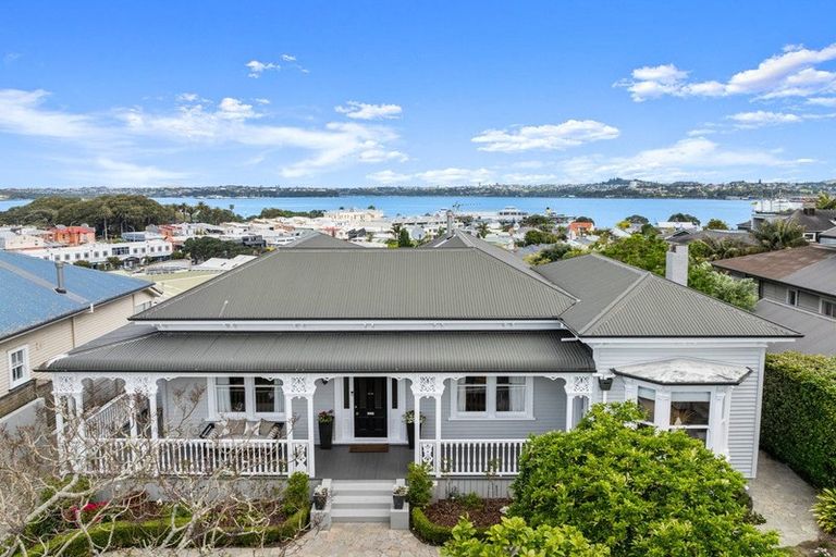 Photo of property in 11 Calliope Road, Devonport, Auckland, 0624