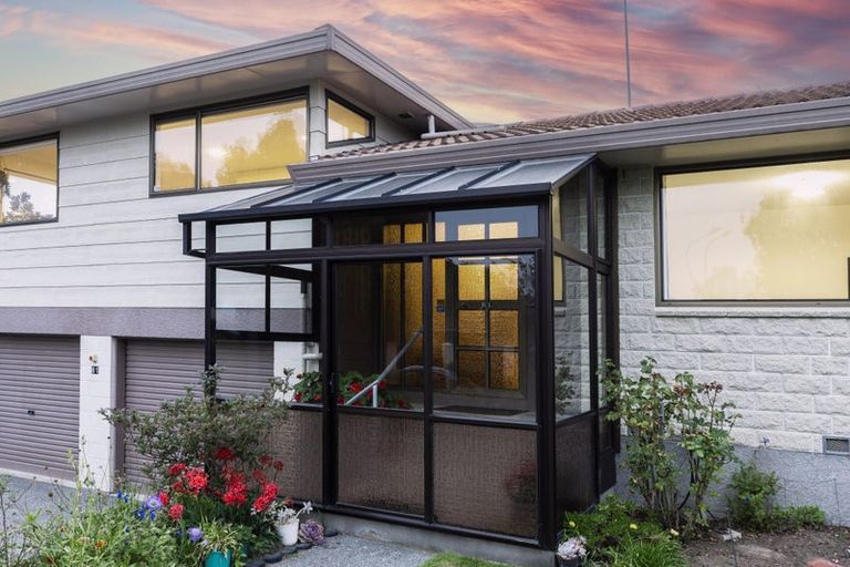 Photo of property in 81 Dunbarton Street, Redwood, Christchurch, 8051