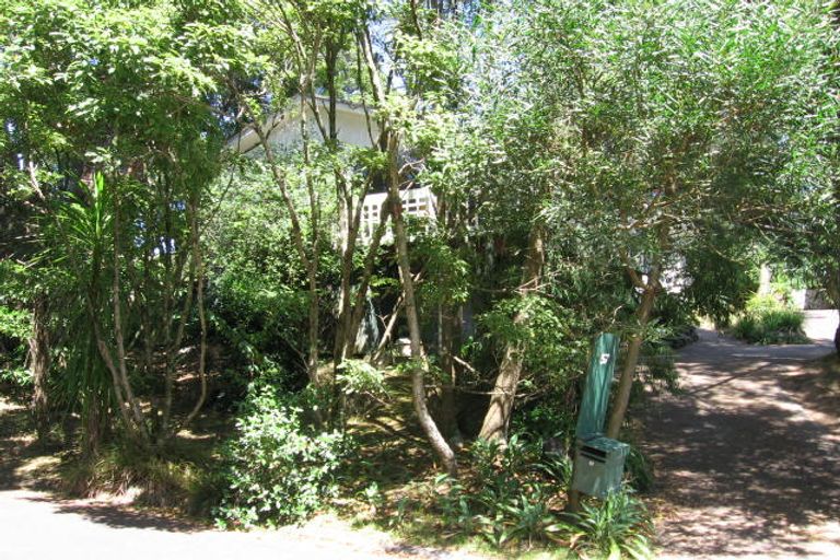 Photo of property in 57 Castleton Street, Birkdale, Auckland, 0626