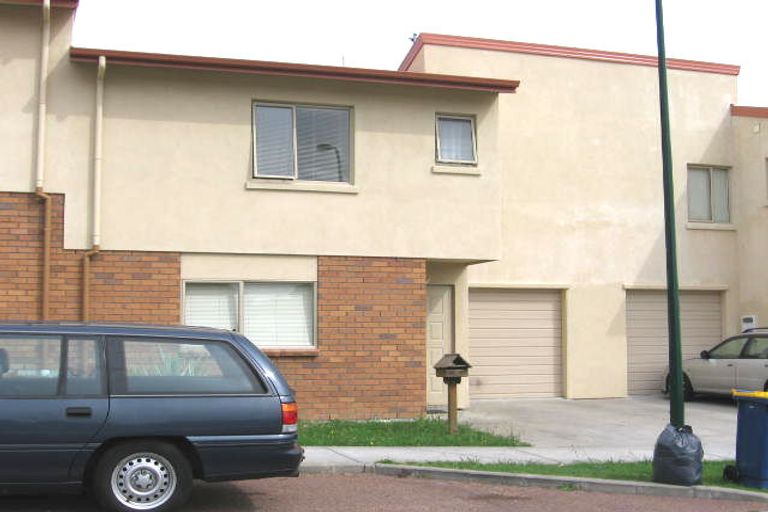 Photo of property in 5 Kora Avenue, Ranui, Auckland, 0612