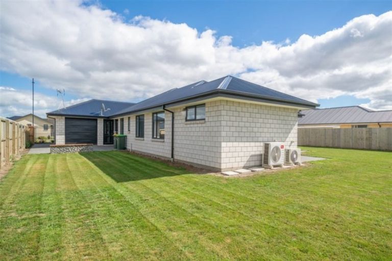 Photo of property in 34 Bavaria Drive, Rolleston, 7614