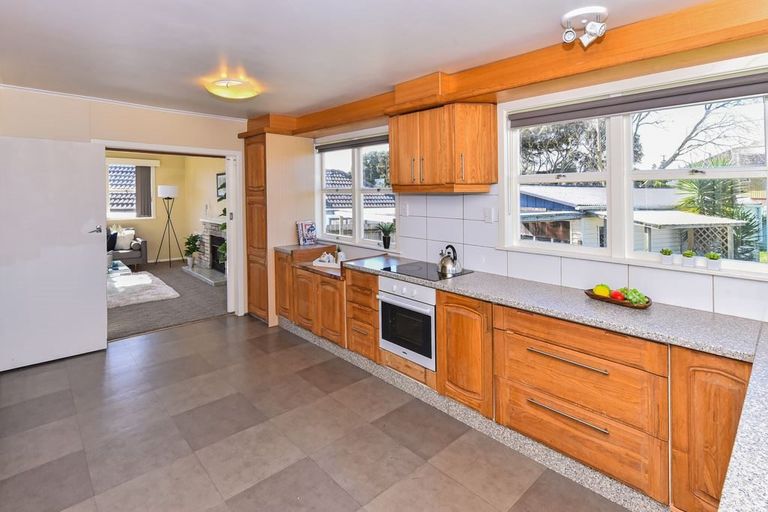 Photo of property in 1 Puriri Road, Manurewa, Auckland, 2102