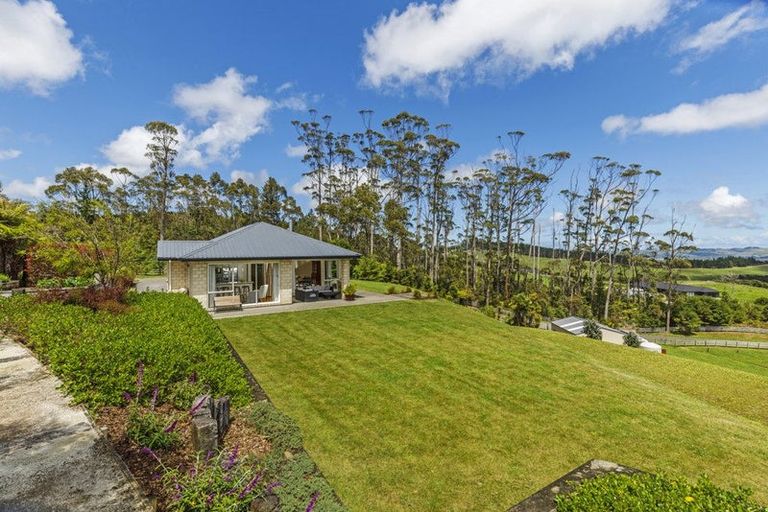 Photo of property in 163e West Road, Kaukapakapa, 0873