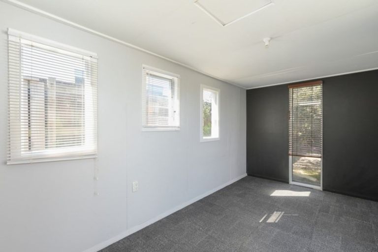 Photo of property in 98 Greenhaven Drive, Burwood, Christchurch, 8083