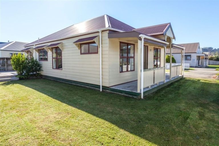 Photo of property in 1 Tudor Grove, Whitianga, 3510