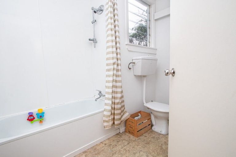 Photo of property in 83 Te Aroha Street, Hamilton East, Hamilton, 3216