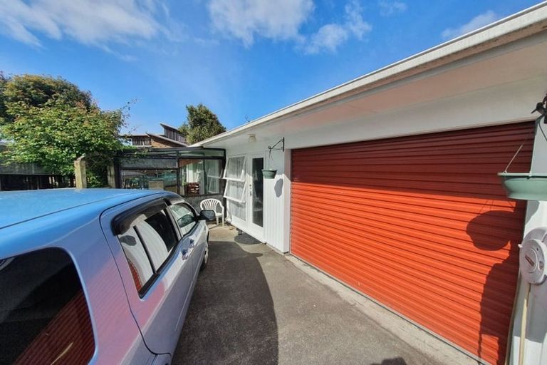 Photo of property in 1/553 Weymouth Road, Weymouth, Auckland, 2103