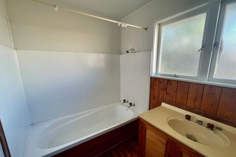 Photo of property in 110 Pah Road, Papatoetoe, Auckland, 2025