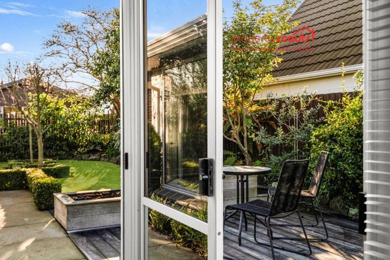 Photo of property in 18 Tisch Place, Belfast, Christchurch, 8051