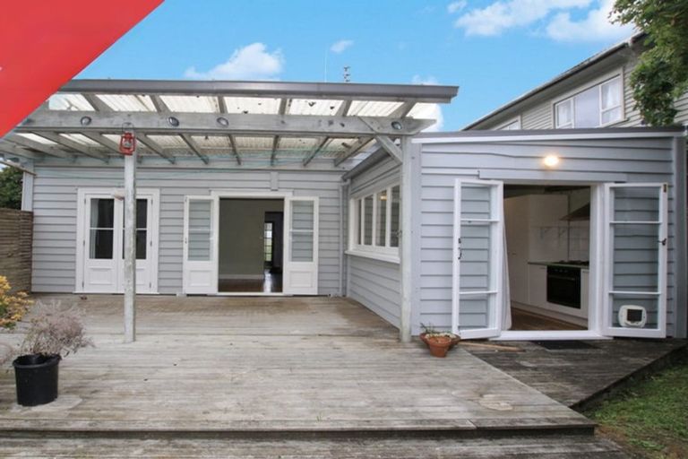 Photo of property in 37 Turakina Street, Grey Lynn, Auckland, 1021