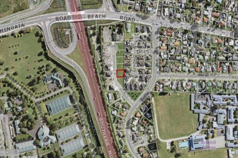 Photo of property in 8 Dumas Place, Rosehill, Papakura, 2113