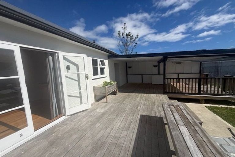 Photo of property in 16 Burden Avenue, Wainuiomata, Lower Hutt, 5014