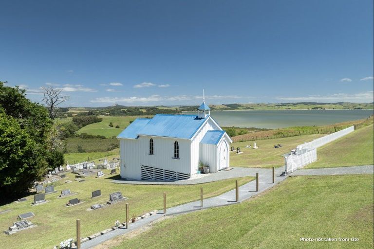 Photo of property in 193 Shegadeen Road, Wharehine, Wellsford, 0973