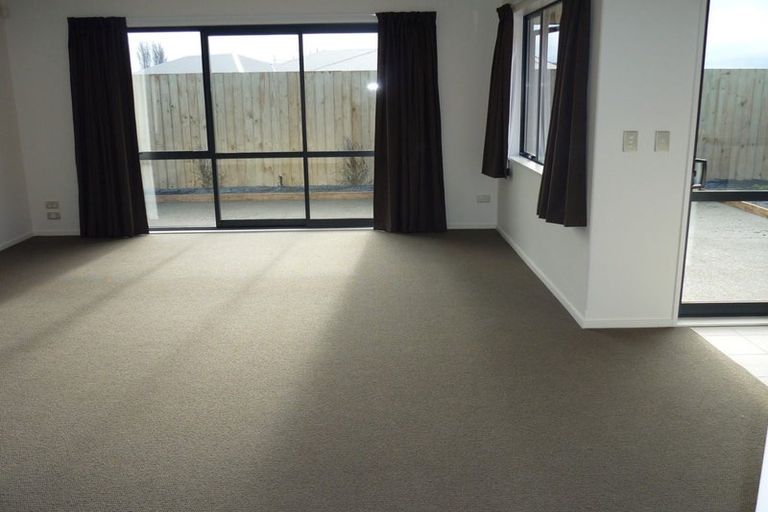 Photo of property in 51 Mcmahon Drive, Aidanfield, Christchurch, 8025