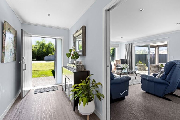 Photo of property in 10a West Place, Greenmeadows, Napier, 4112