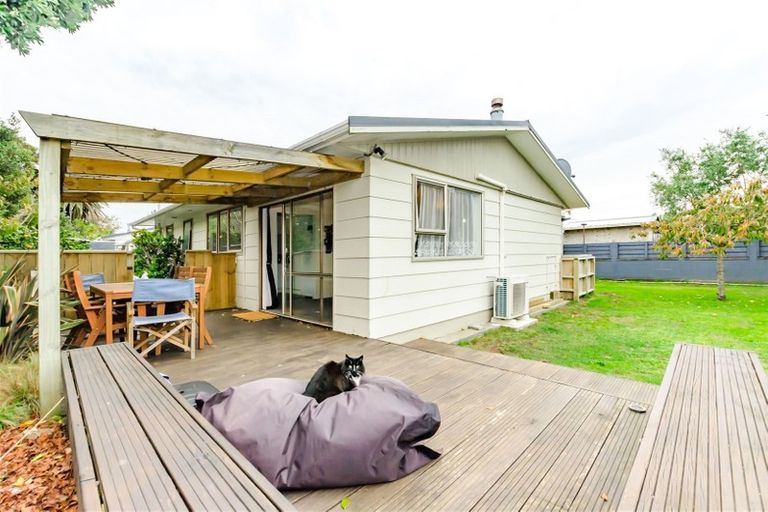 Photo of property in 32b Mahana Road, Paraparaumu Beach, Paraparaumu, 5032