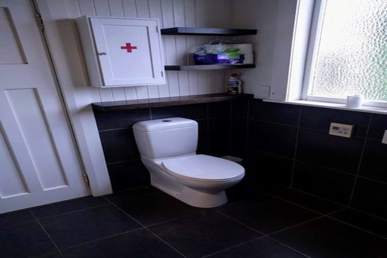 Photo of property in 64 Norway Street, Aro Valley, Wellington, 6012