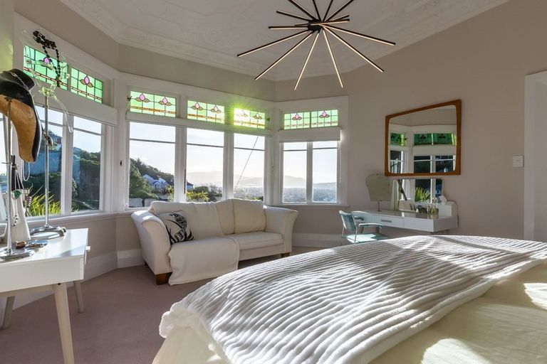 Photo of property in 114 Cliffs Road, Saint Clair, Dunedin, 9012