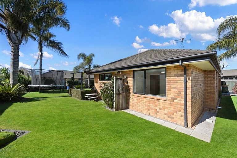 Photo of property in 35 Stoneleigh Drive, Chartwell, Hamilton, 3210