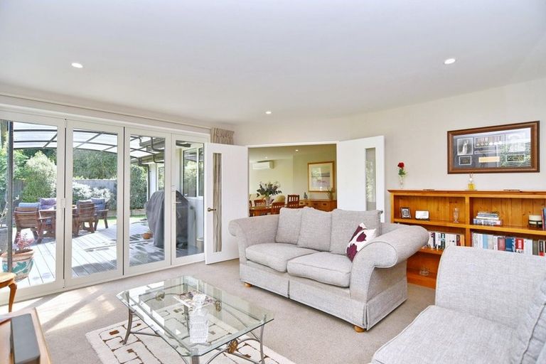 Photo of property in 28 Chesterfield Place, Rangiora, 7400