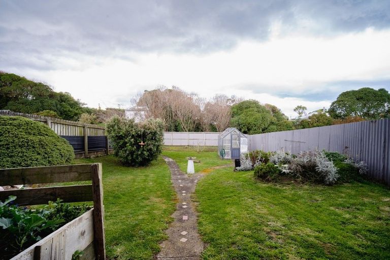 Photo of property in 7 Pearse Street, Brighton, Dunedin, 9035