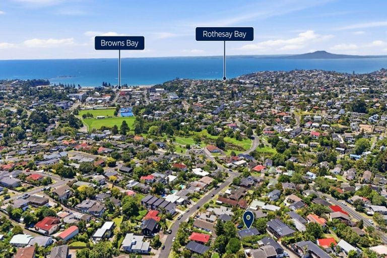 Photo of property in 34 Montclair Rise, Browns Bay, Auckland, 0630