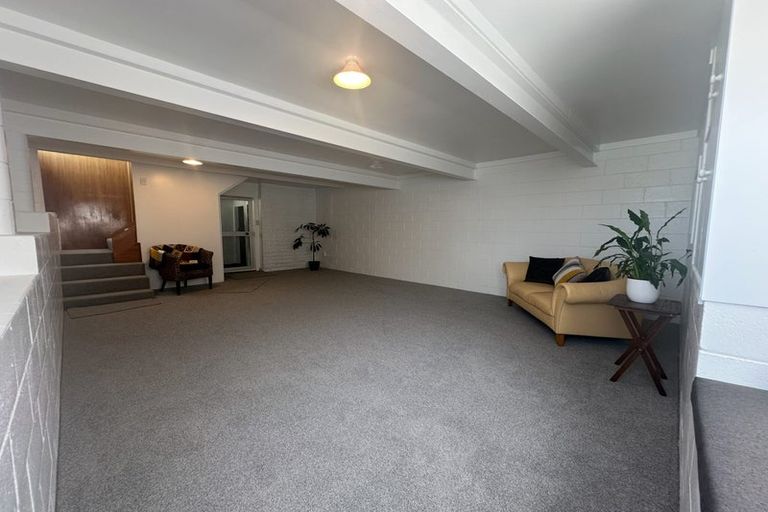 Photo of property in 73 Mould Street, Waitara, 4320