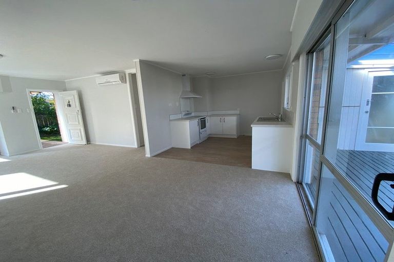 Photo of property in 11a Helena Road, Hillcrest, Hamilton, 3216