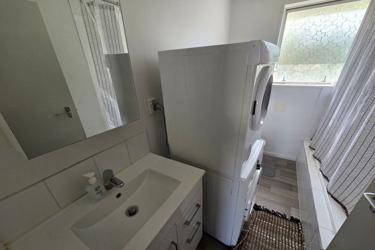 Photo of property in 2/11 Laurence Street, Waltham, Christchurch, 8011