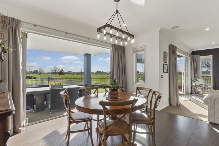 Photo of property in 1 Kelly Maree Crescent, Flagstaff, Hamilton, 3210