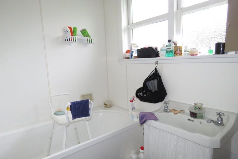 Photo of property in 4 Main Rd Ngakawau, Ngakawau, 7824