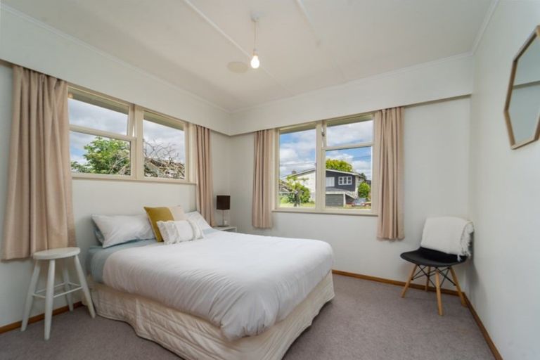 Photo of property in 6 Puriri Crescent, Lansdowne, Masterton, 5810