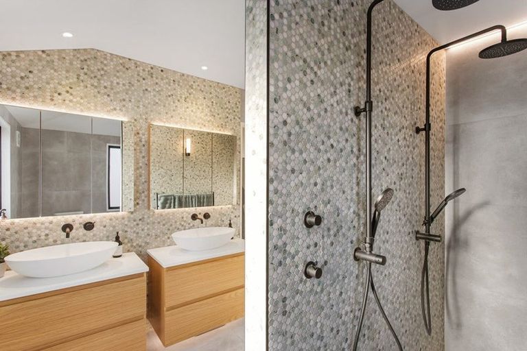 Photo of property in 28 Highcrest Heights, Westmorland, Christchurch, 8025