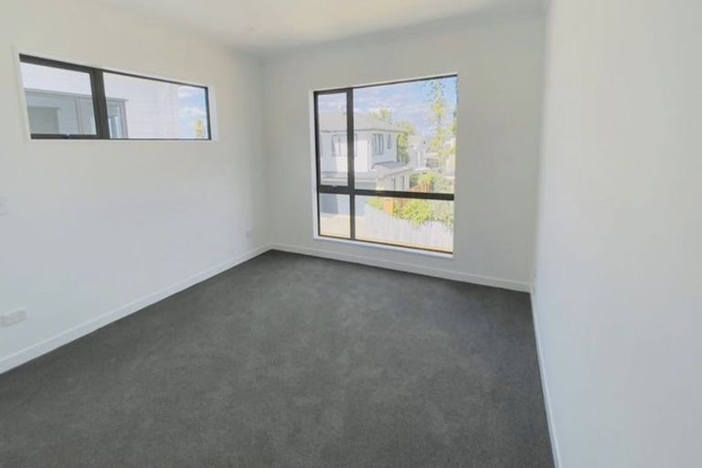 Photo of property in 127c Russell Road, Manurewa, Auckland, 2102