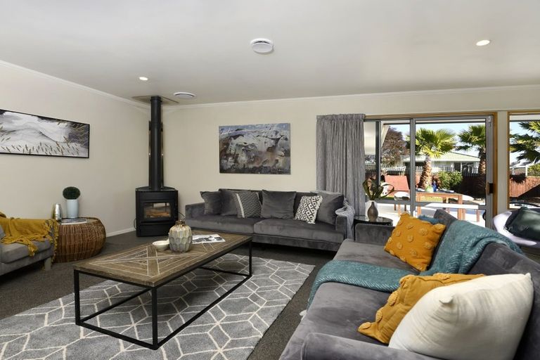 Photo of property in 13 Maple Crescent, Richmond, 7020