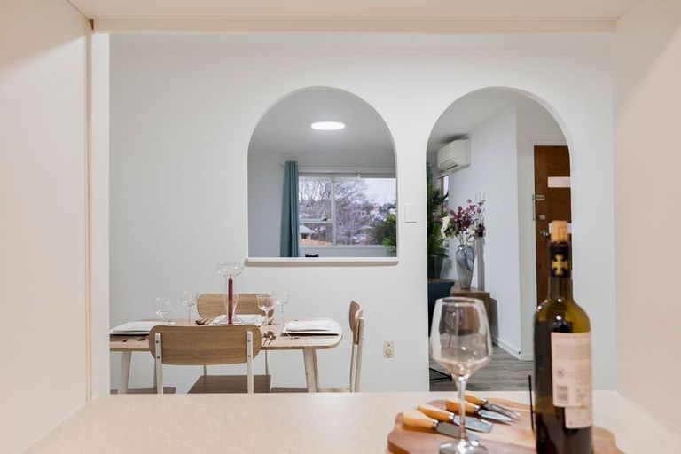 Photo of property in 92 Gallony Avenue, Massey, Auckland, 0614