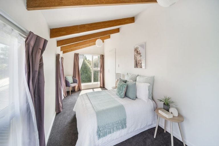 Photo of property in 11 Ferniehurst Street, Somerfield, Christchurch, 8024