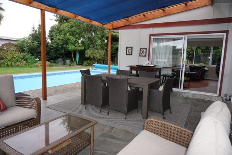 Photo of property in 188 Bartholomew Road, Levin, 5510