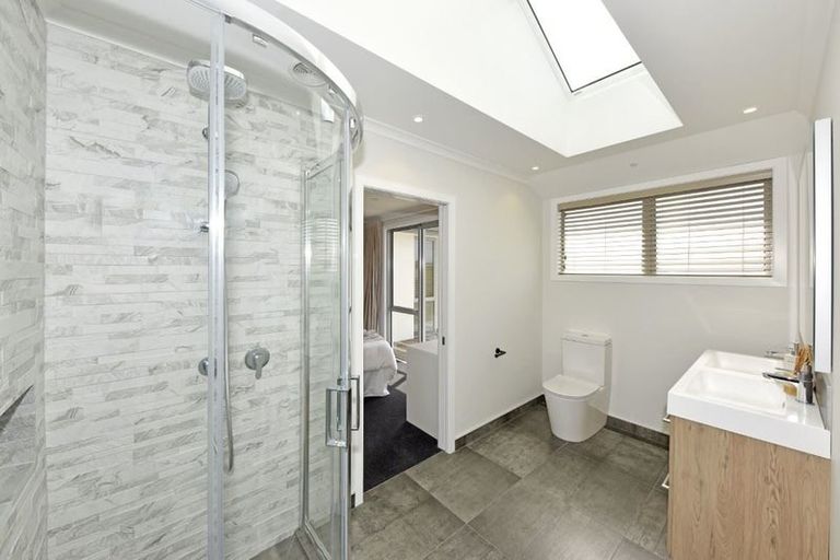 Photo of property in 8 Manarola Road, Halswell, Christchurch, 8025