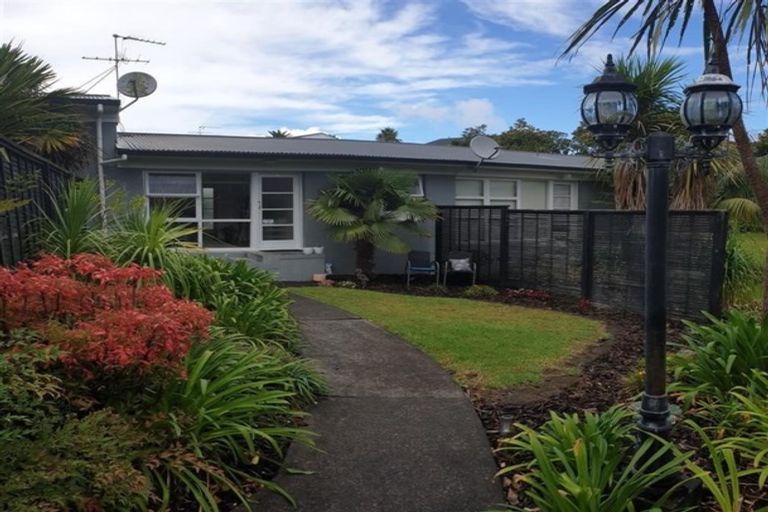 Photo of property in 3/9 Fifeshire Street, Belmont, Auckland, 0622
