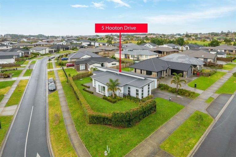 Photo of property in 5 Hooton Drive, Huapai, Kumeu, 0810