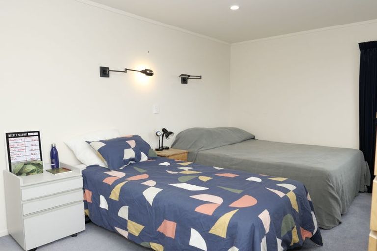 Photo of property in 41 Halladale Road, Papakowhai, Porirua, 5024