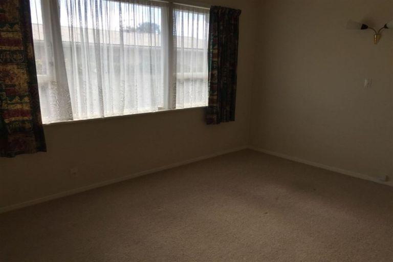 Photo of property in 4 Linklater Avenue, Bellevue, Tauranga, 3110